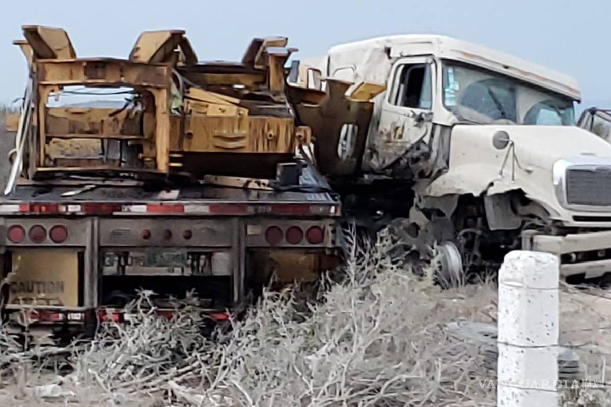 Encontronazo entre tráiler y pipa deja una persona sin vida, en la carretera Saltillo-Torreón