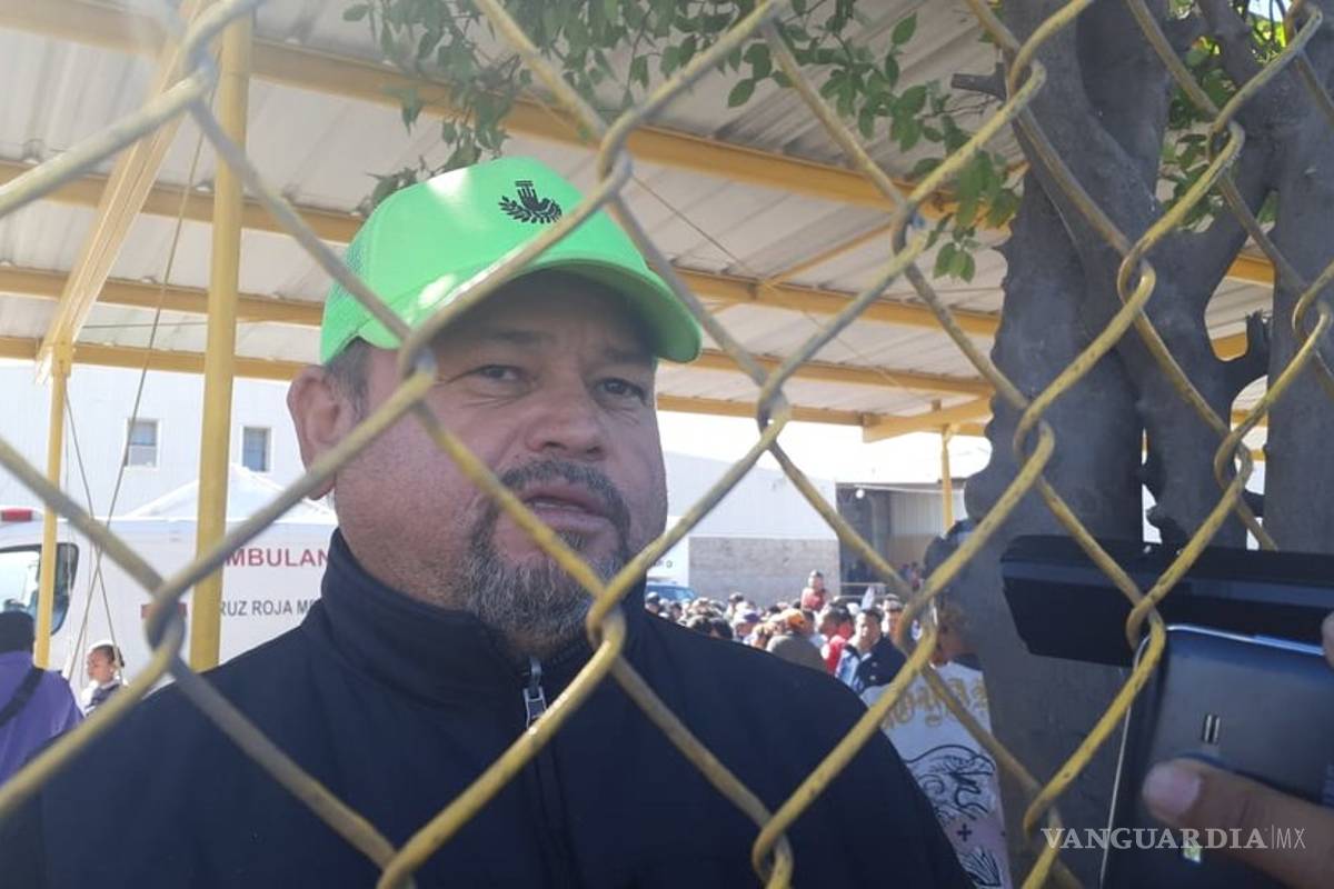 Migrante interpone denuncia ante la Fiscalía por supuesto robo de agentes del INAMI