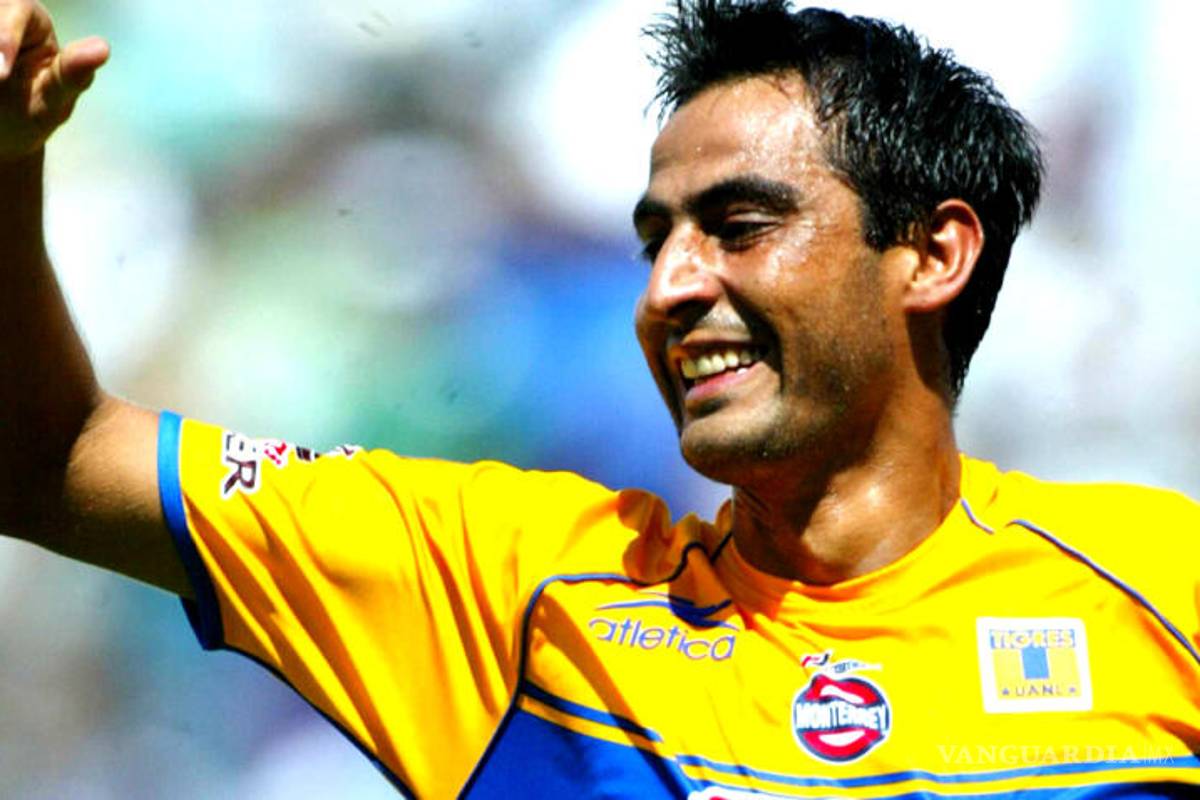 ¡Mago por siempre! Gaitán hizo estallar el 'Volcán' en su partido de homenaje