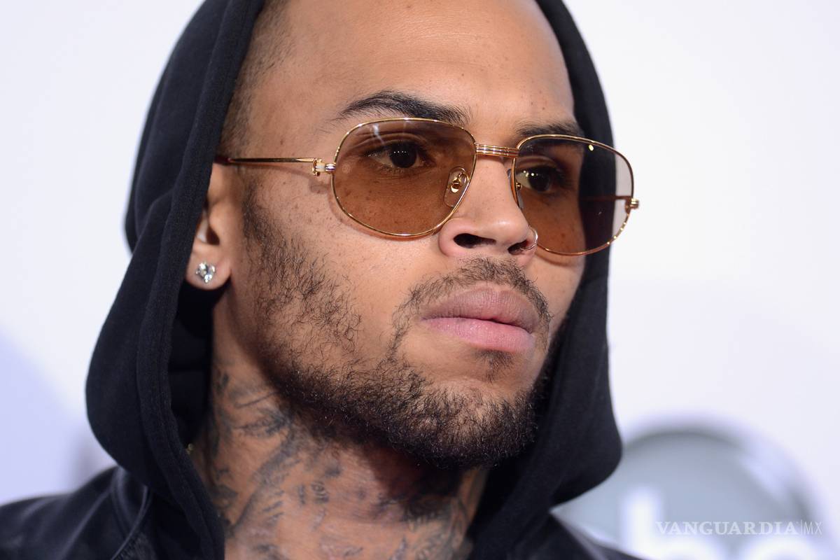 Acusan a Chris Brown de golpear a una mujer en Las Vegas