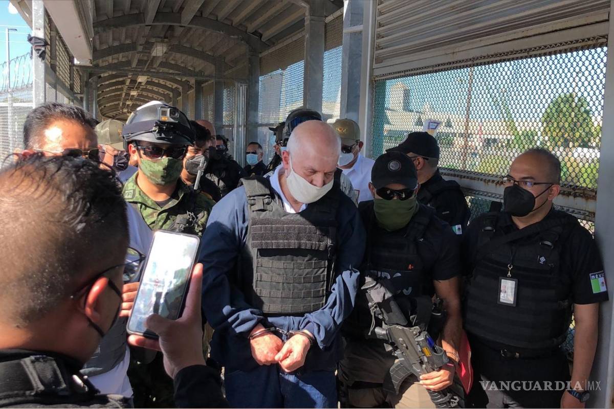 Arellano Félix es ingresado al penal; EU deporta al exlíder del Cártel de Tijuana