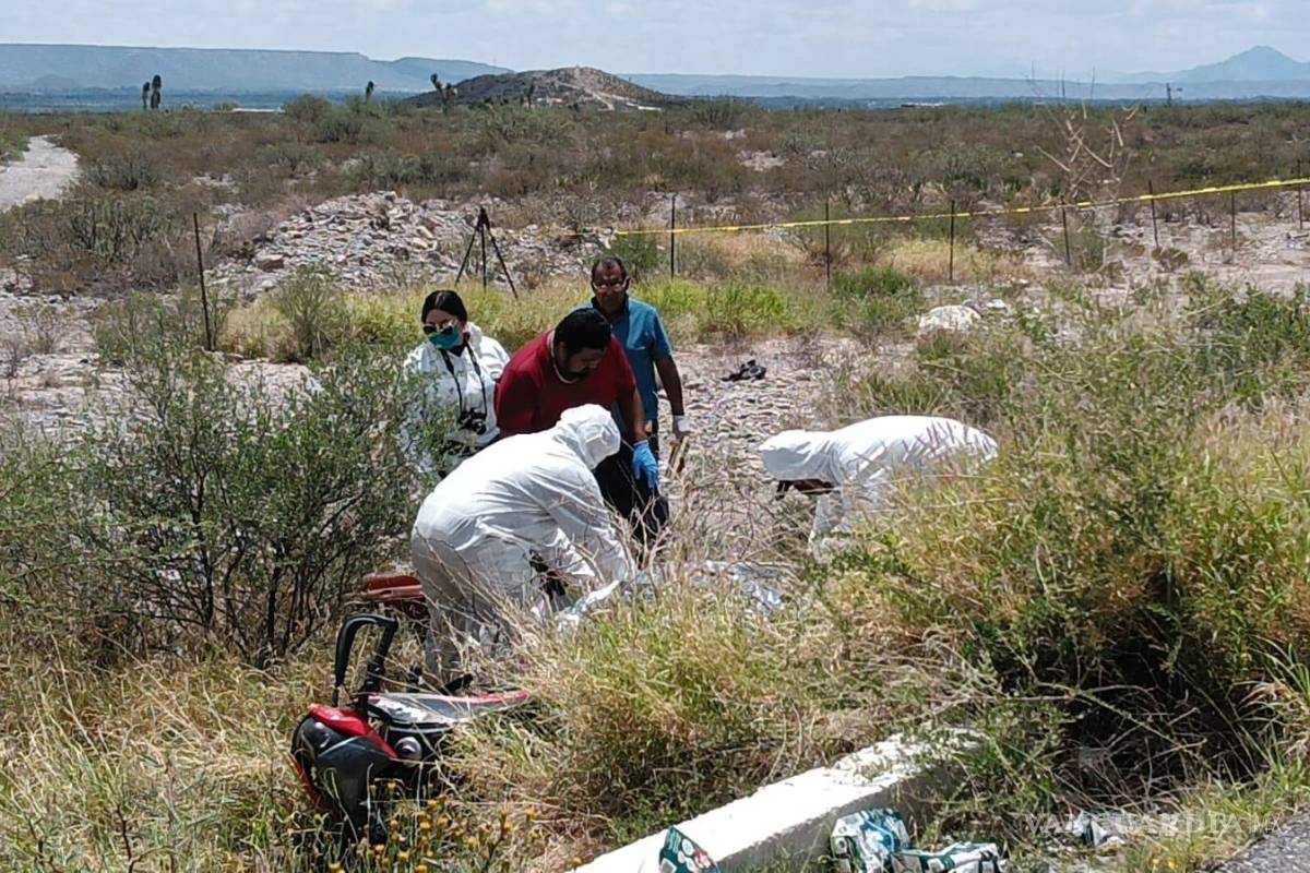 $!Familiares llegaron al lugar tras ser notificados del hallazgo.