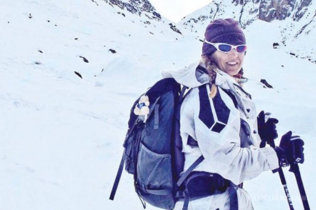 $!Barbie celebra su 60 aniversario con muñeca inspirada en la alpinista saltillense Karla Wheelock