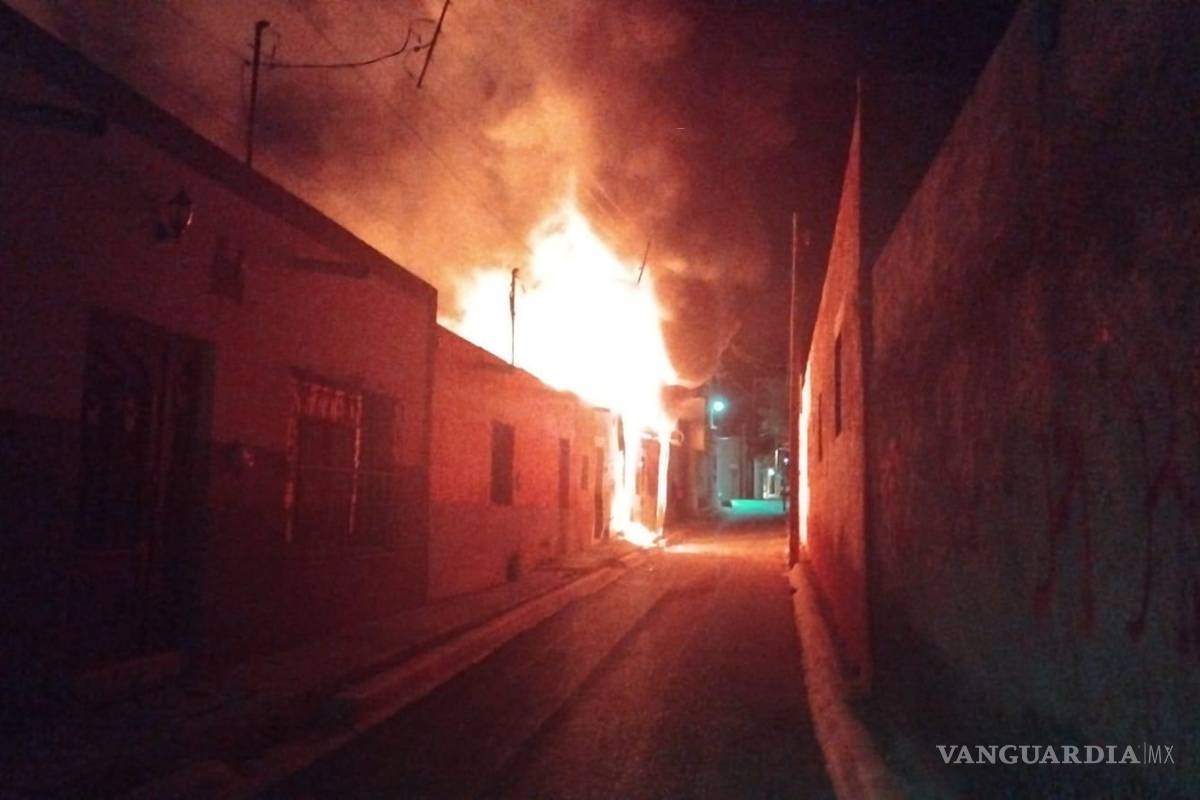 Tercer incendio en casa abandonada de Parras de la Fuente desata reclamos vecinales