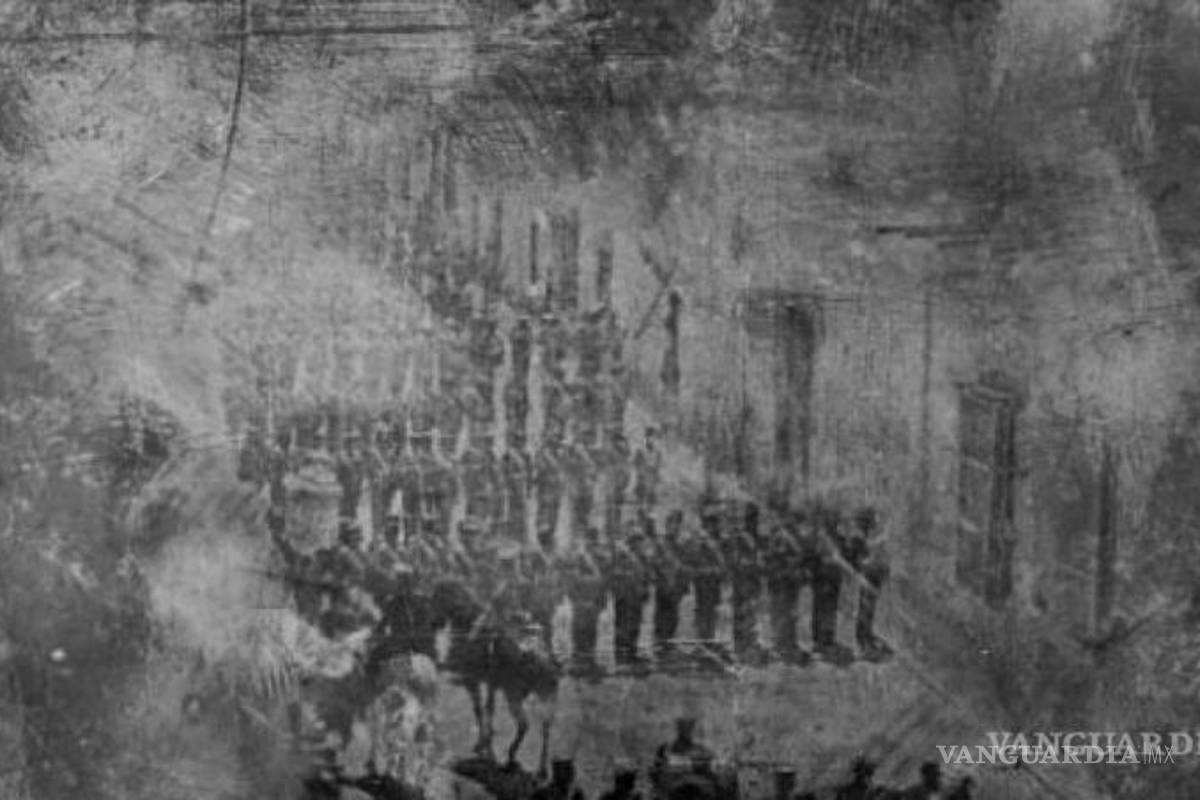 $!Javier Villarreal Lozano, escribió en su libro “Los Ojos Ajenos. Viajeros en Saltillo (1610-1910)” la estancia de Schwartz por Saltillo, destacando el misterio de sus daguerrotipos.