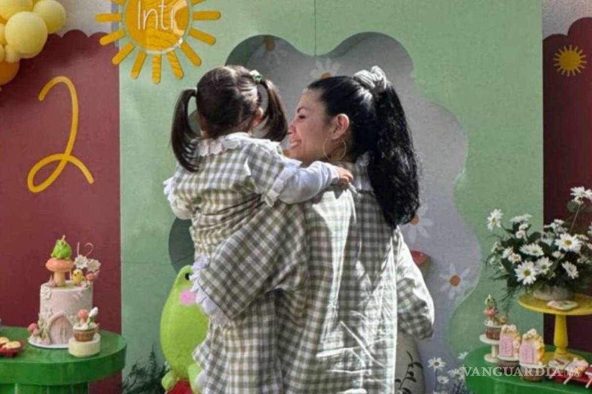 Celebra Cazzu segundo cumpleaños de Inti con espectacular fiesta; ¿Nodal asistió?