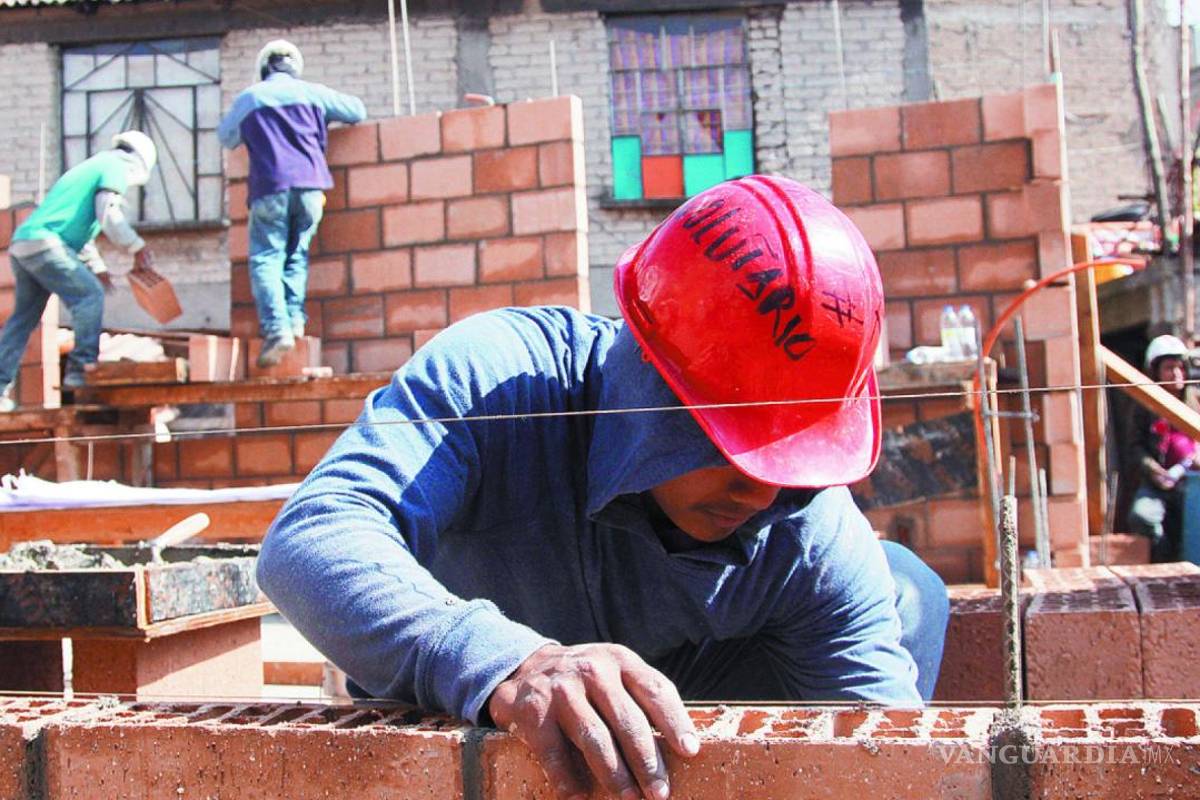 Hay 3 mil empleos en la cuerda floja: Coparmex Coahuila Sureste