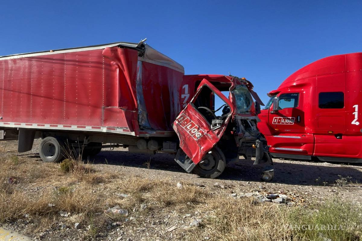 Dormita y se estrella contra la ruta Mirasierra, en Saltillo; resulta lesionado