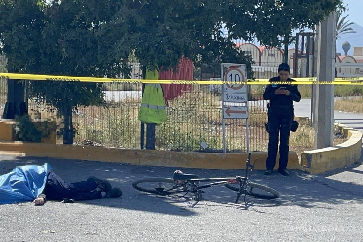 Muere hombre súbitamente mientras circulaba en bicicleta en Saltillo; infarto, posible causa