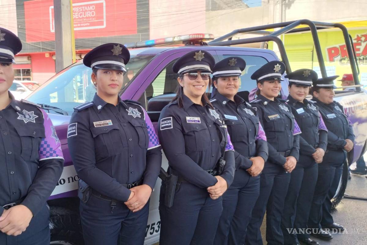 $!La Secretaría de las Mujeres instala nuevos Puntos Violeta y capacita al personal para atención de primer contacto.