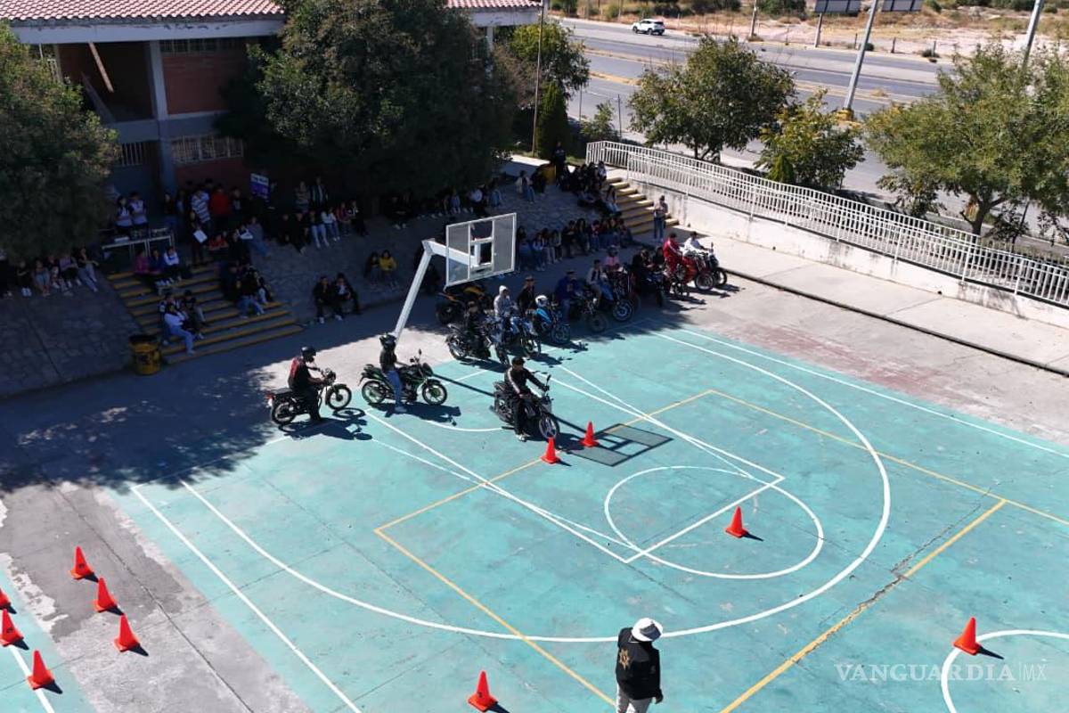 Capacita Coahuila a 400 estudiantes motociclistas en Saltillo, Monclova y Múzquiz