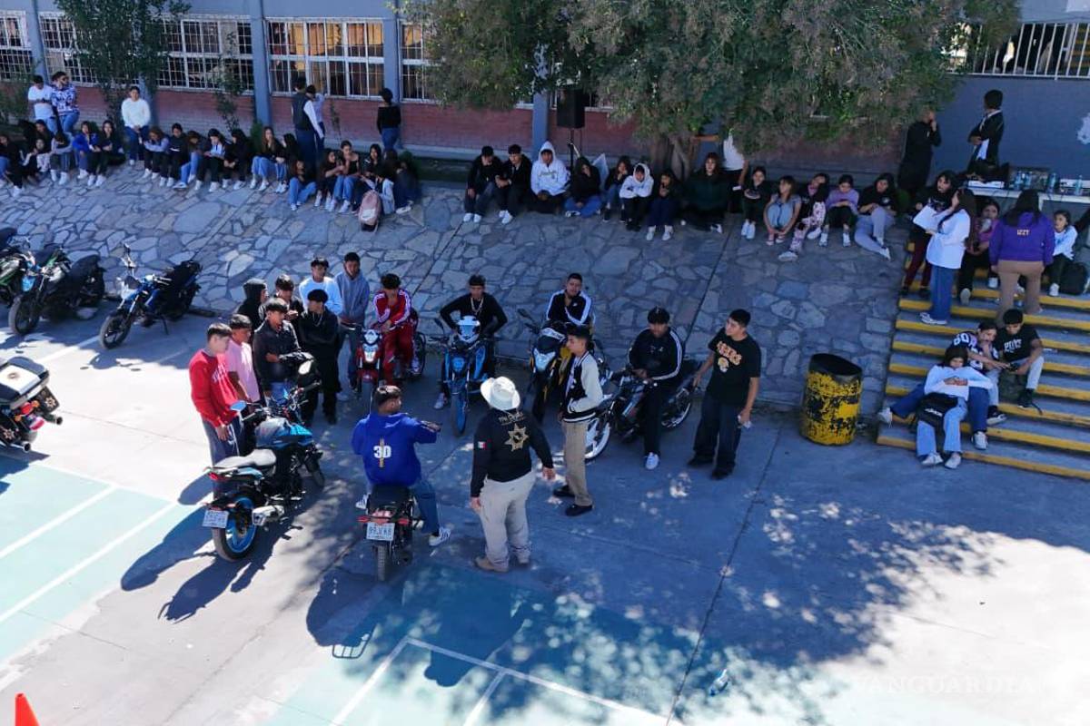 Capacita Coahuila a 400 estudiantes motociclistas en Saltillo, Monclova y Múzquiz