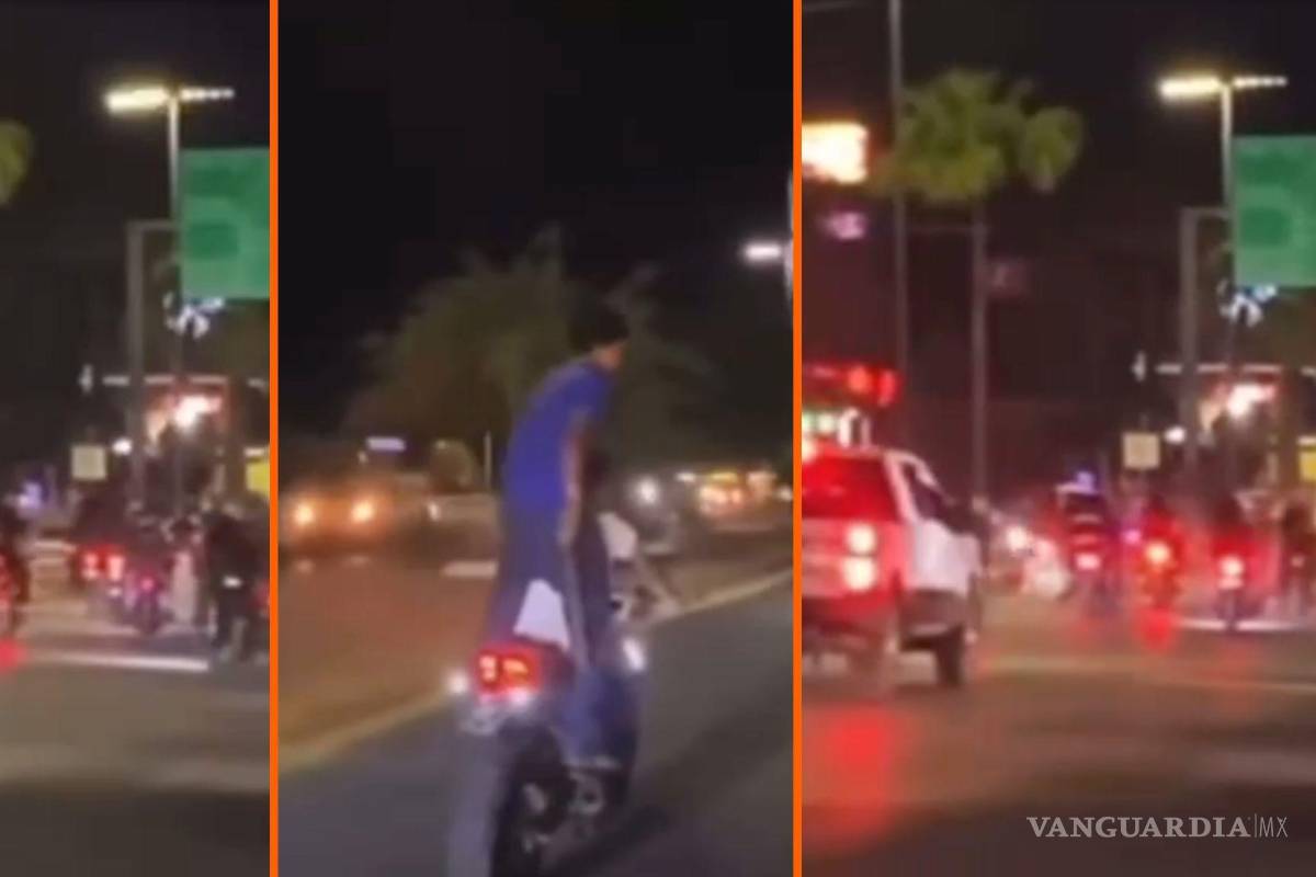 Captan a jóvenes motociclistas recorriendo Monclova sin respetar señalamientos viales (video)