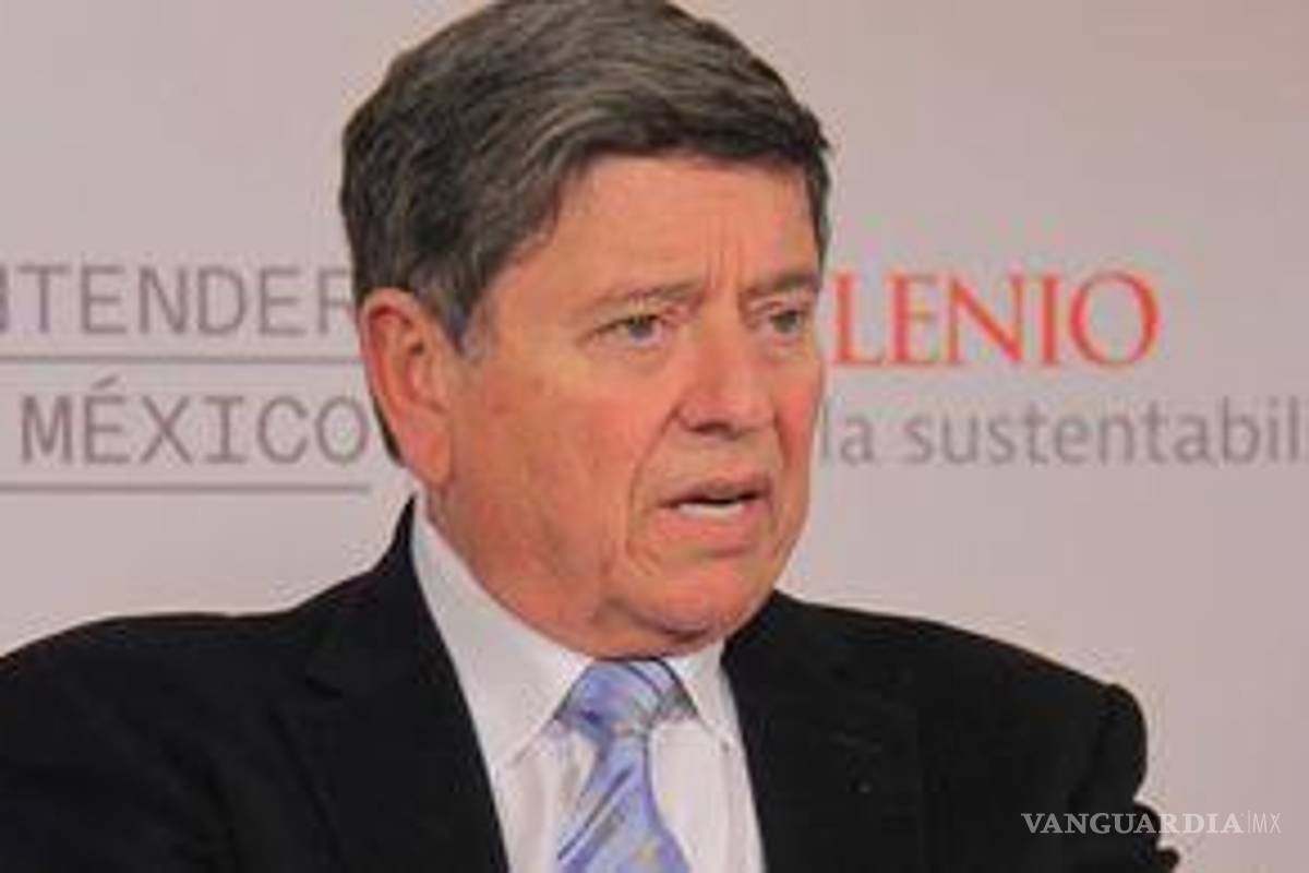 $!Rogelio Montemayor, quien fuera presidente del Clúster de Energía de Coahuila, destacó los beneficios que traería la explotación del gas natural en la entidad.