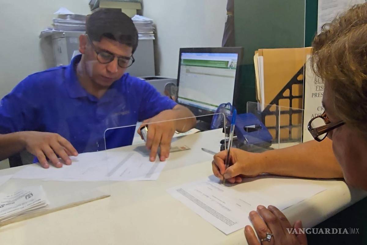 IMSS Coahuila llama a verificar datos personales para evitar retrasos en trámites