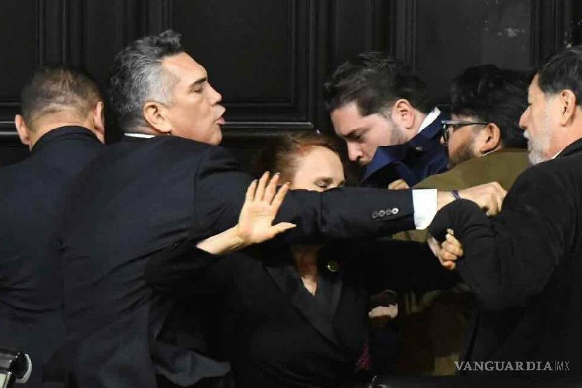 Zafarrancho político... Las otras peleas entre funcionarios más impactantes (videos)