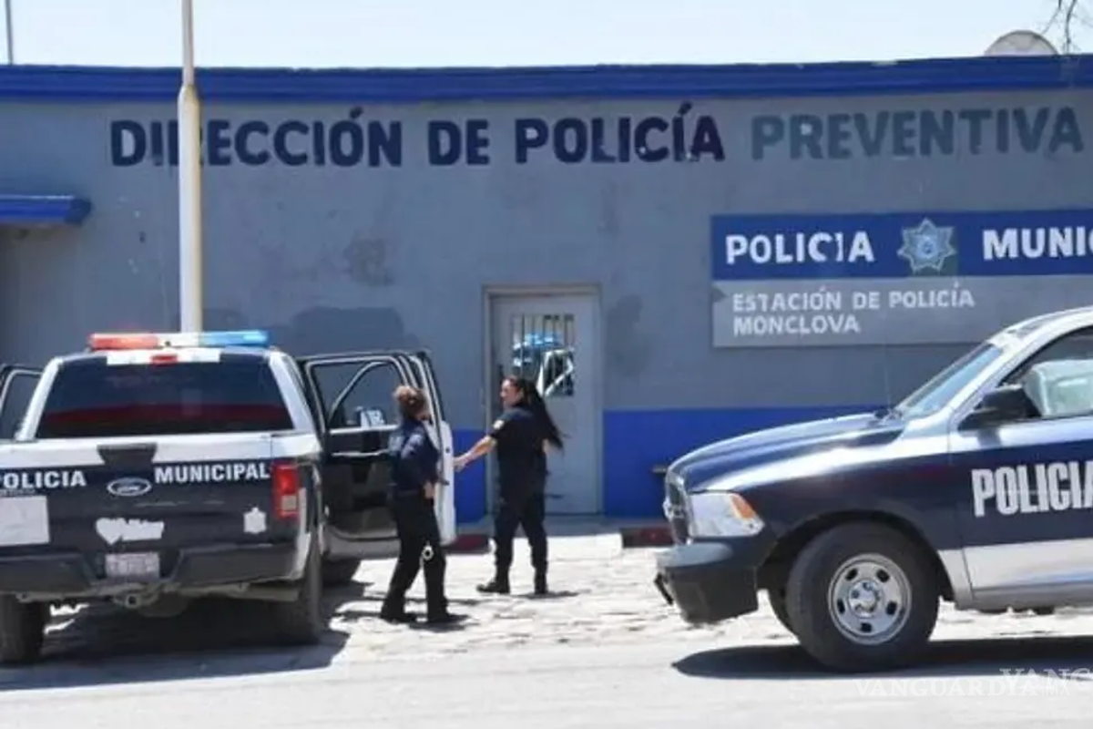 Dolor por la muerte de su hija lleva a sexagenaria a intentar lanzarse de un puente en Monclova
