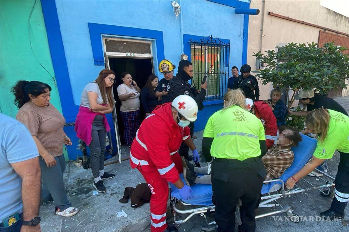 Dos adultos mayores lesionados en explosión de tanque de gas, en Nuevo León