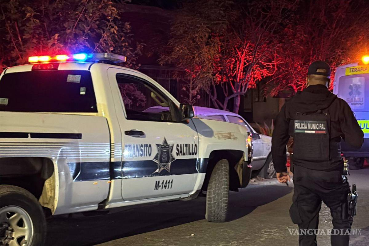 Atropella a adolescente embarazada y huye; víctima es trasladada a un hospital en Saltillo