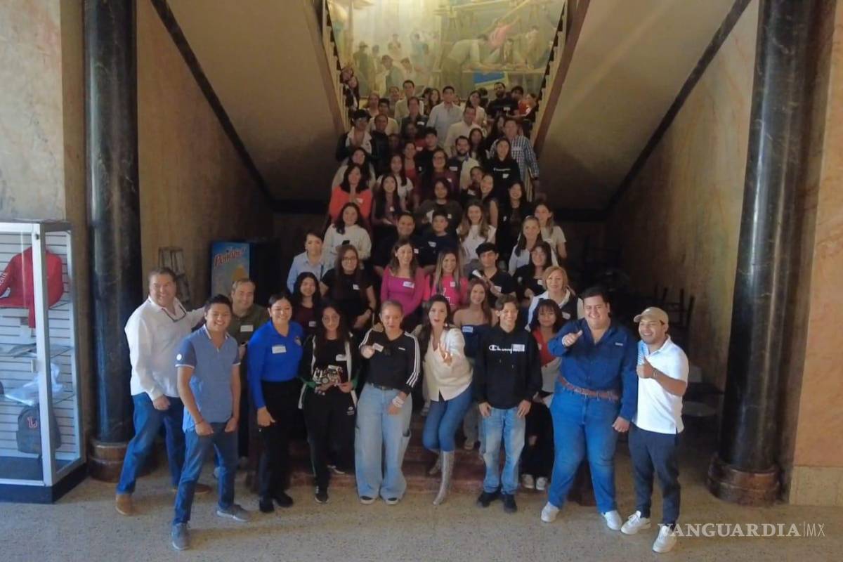 $!Los jóvenes pudieron interactuar directamente con líderes, escuchando historias de éxito y consejos prácticos.