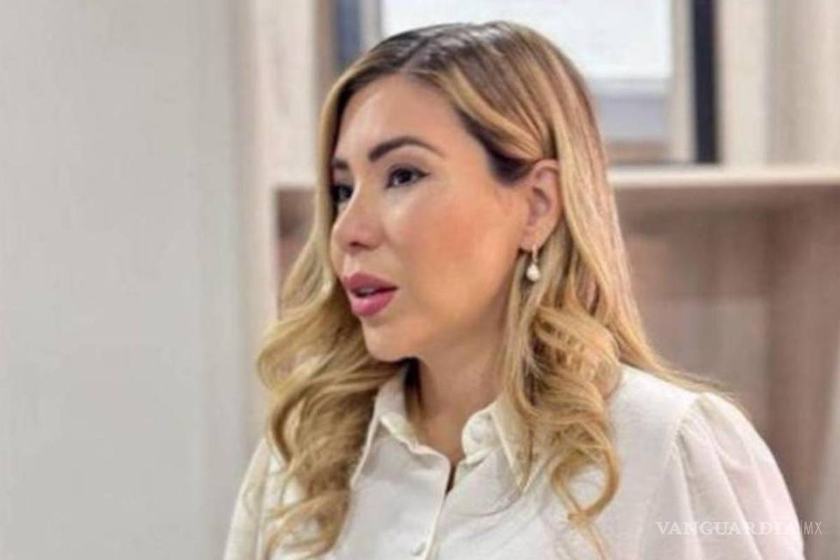 Trasladan a Tania Flores, exalcaldesa de Múzquiz, a comparecencia custodiada por la Fiscalía Anticorrupción