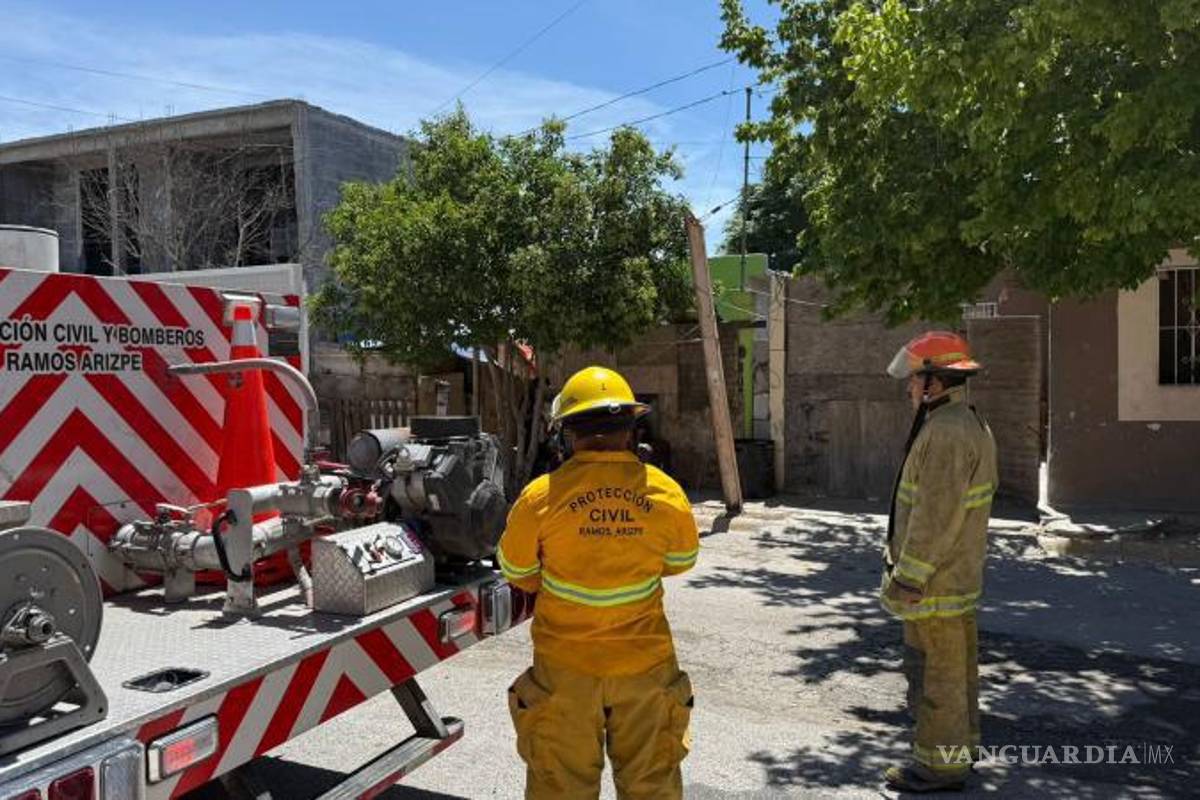 $!Protección Civil inspeccionó el lugar tras el colapso de la estructura en Ramos Arizpe.