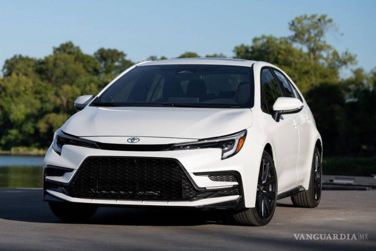 $!Las versiones híbridas prometen hasta 23 km/l, reafirmando su reputación como referente de eficiencia.