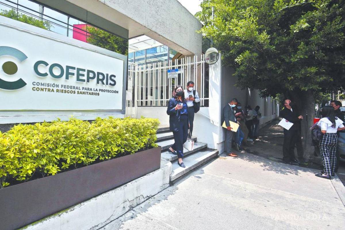 Tras retiro de pasta dental, va Cofepris por prohibición de distintos productos dañinos