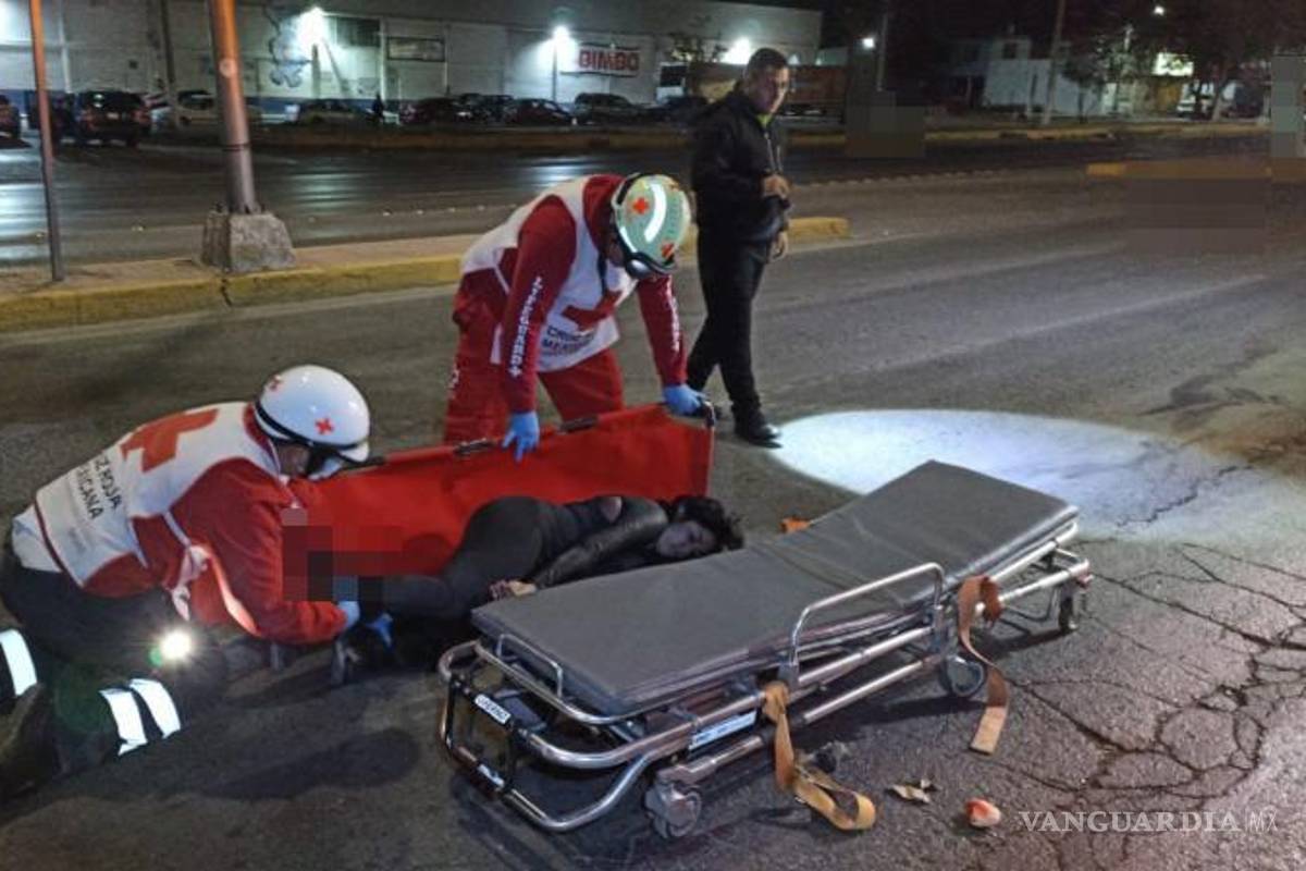 $!La lesionada, identificada como Vanessa, fue trasladada a un hospital en condición delicada.