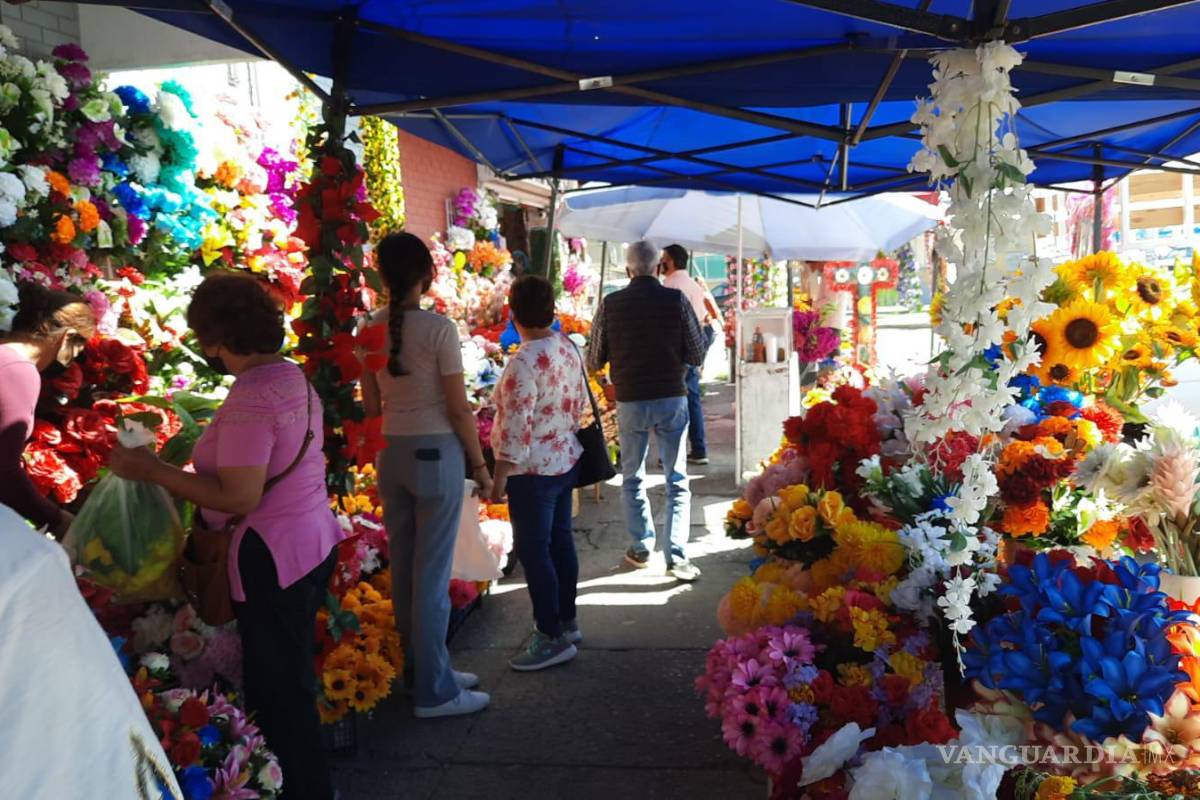 Refuerzan vigilancia en áreas comerciales por Halloween y Día de Muertos para mantener espacios libres de basura