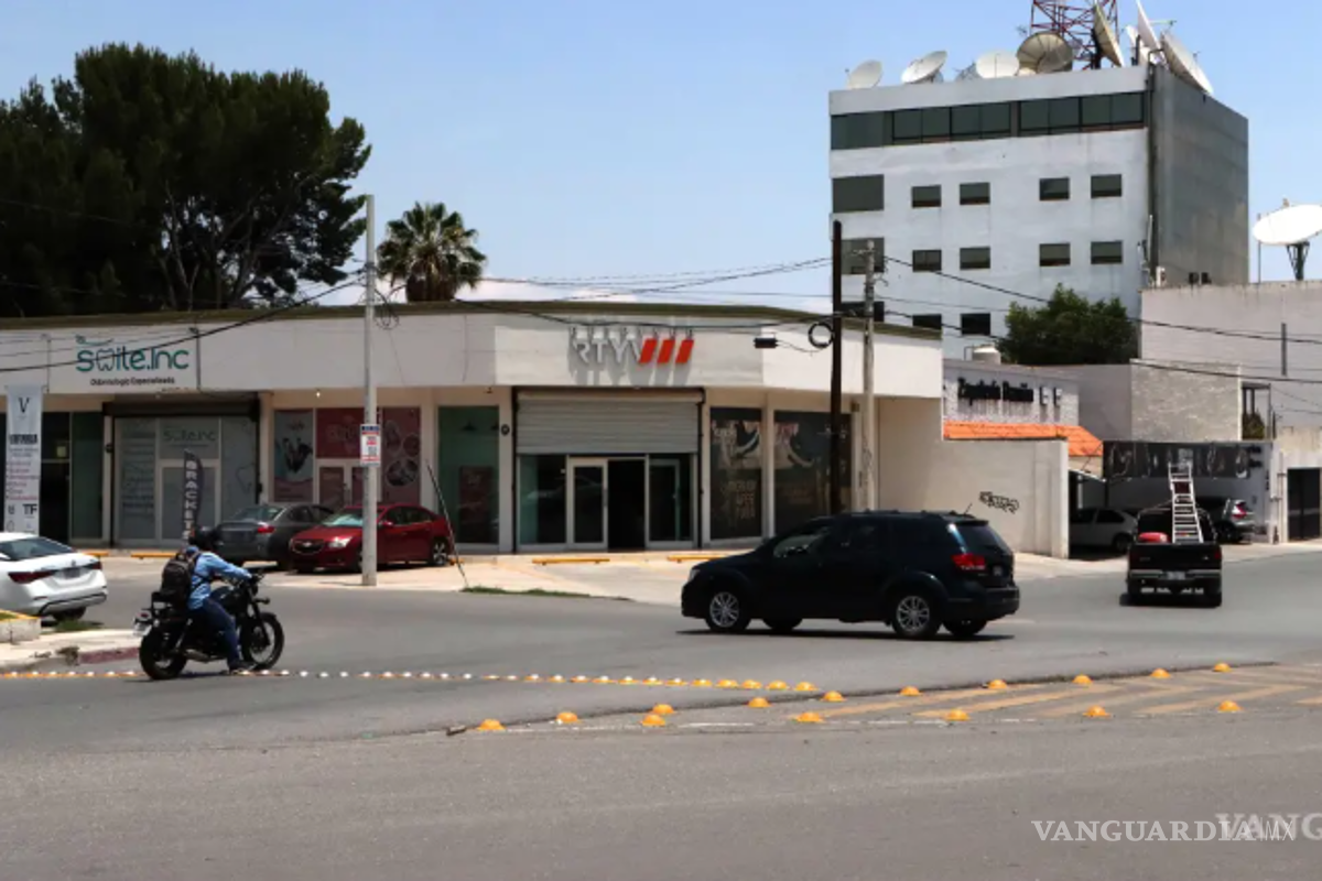 Gobierno de Saltillo atiende cruce peligroso en colonia República