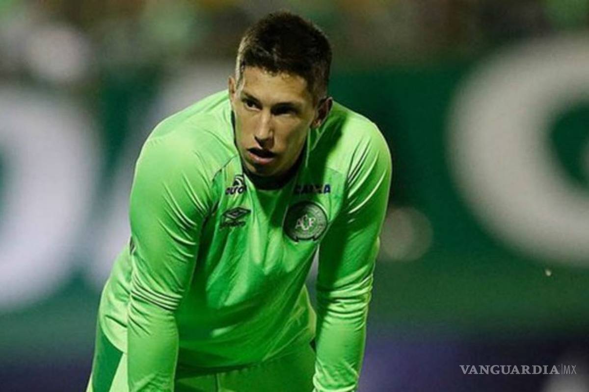 Prefiero la vida que una pierna: Follman, portero del Chapecoense sobre su amputación