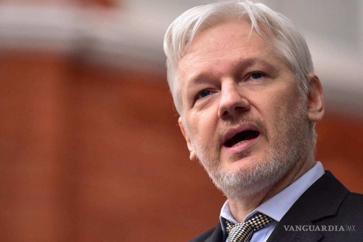WikiLeaks denuncia que Ecuador expulsará a Julian Assange de embajada