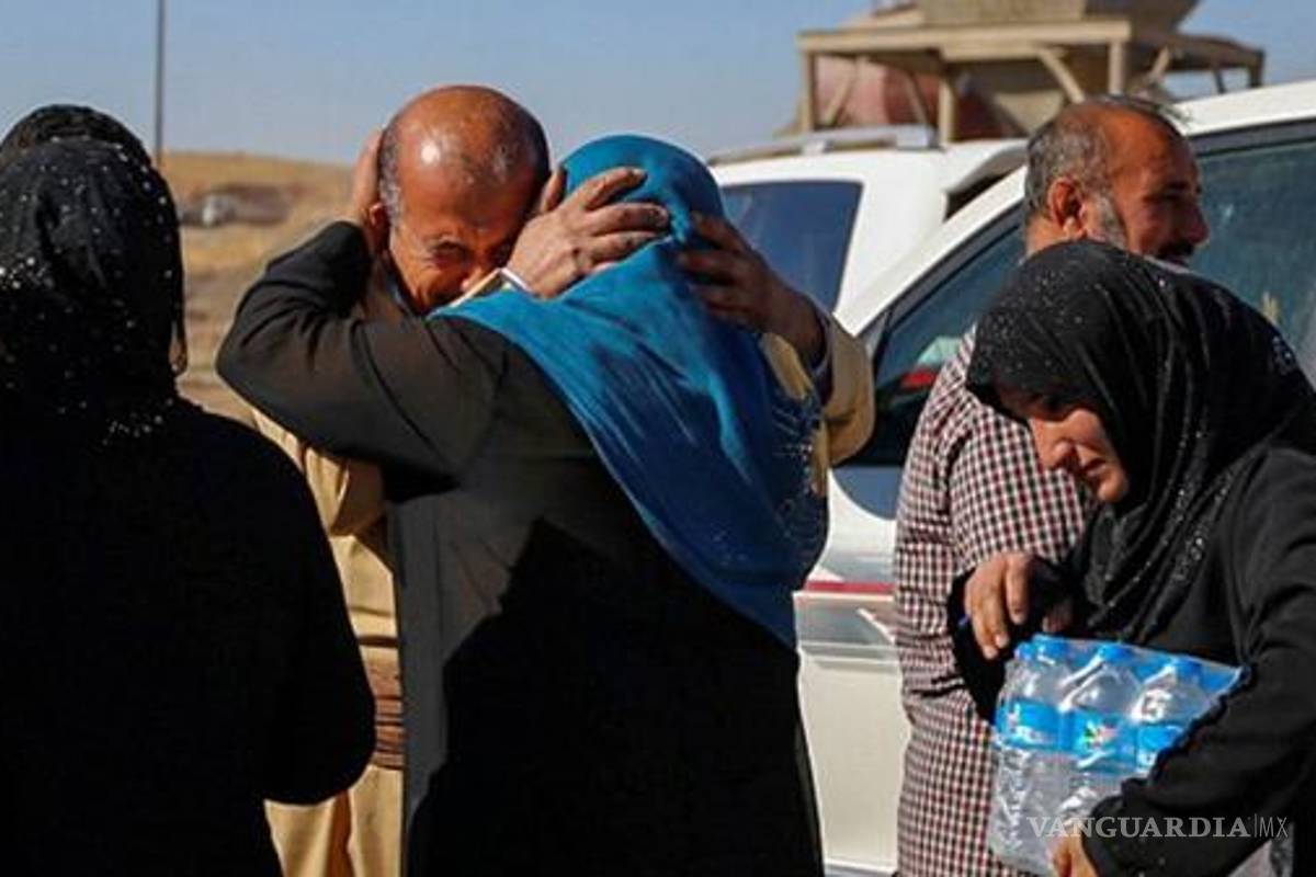 $!Conmovedor reencuentro de una familia iraquí tres años después de ser separada por ISIS en Mosul