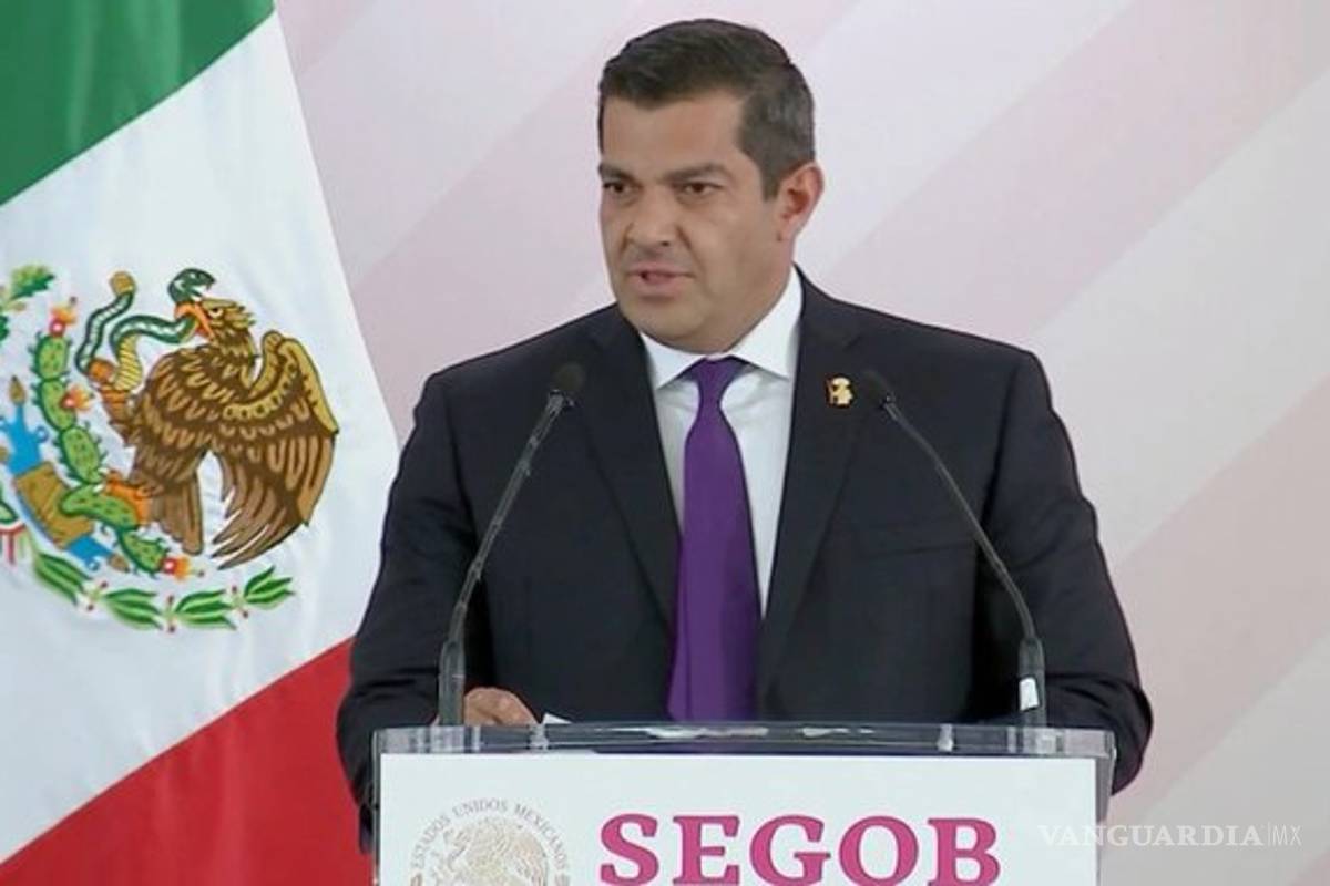 Ricardo Peralta niega que haya dejado la SEGOB tras reportarse supuesta renuncia