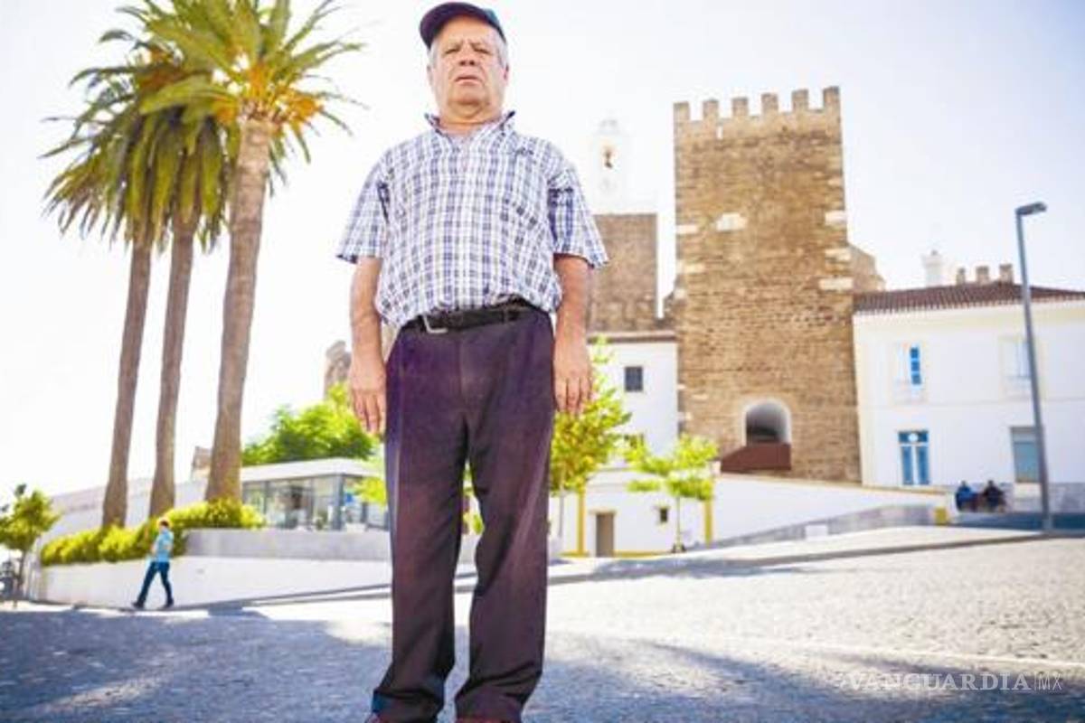 $!Pasó 43 años en una silla de ruedas por un error médico