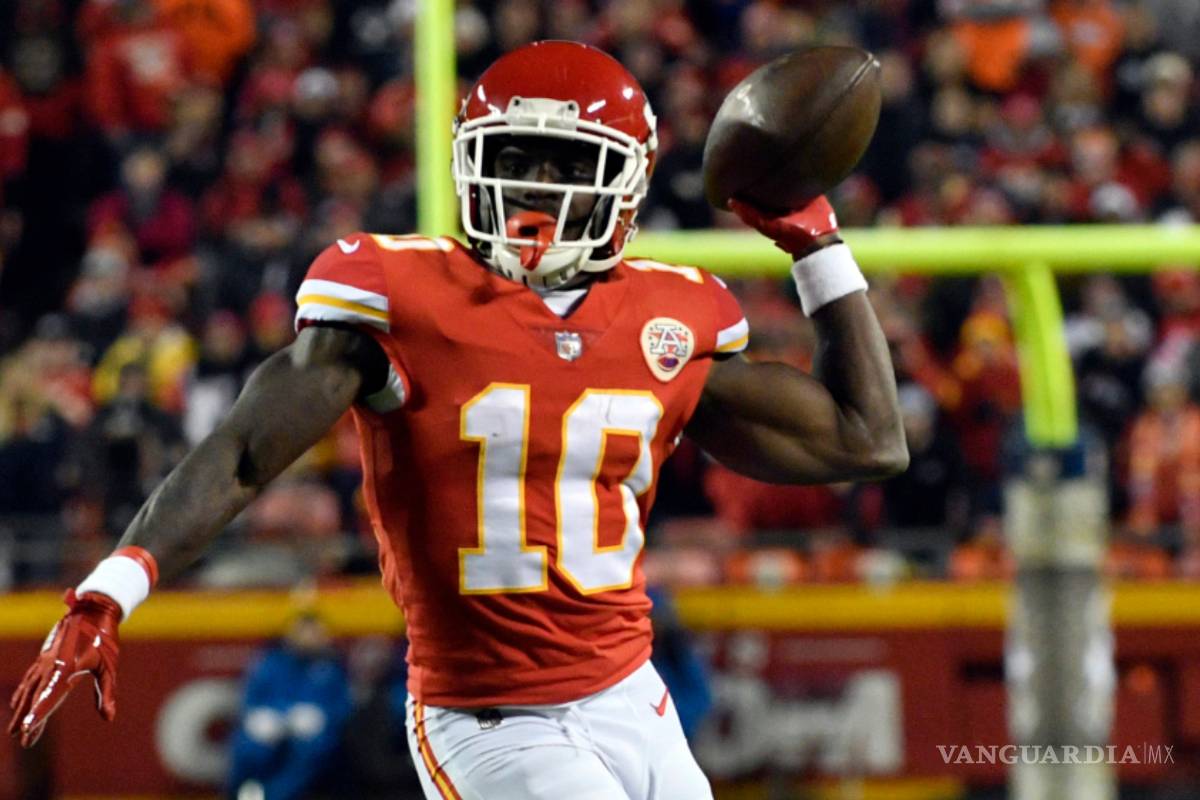 Tyreek Hill recibe un 'noble' castigo de la NFL tras ser acusado por violencia doméstica