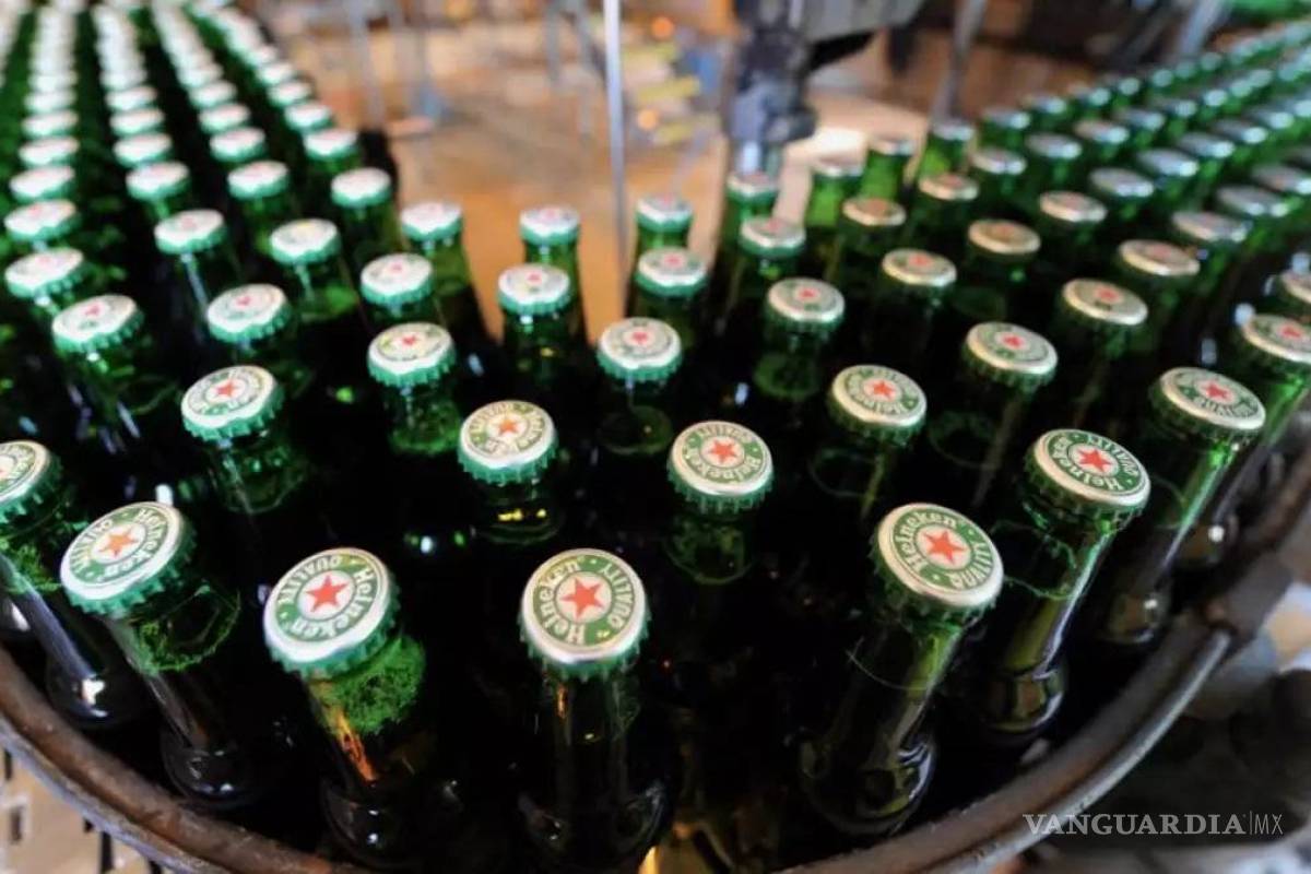 Vende FEMSA otro paquete accionario en Heineken por 3.3 mmde