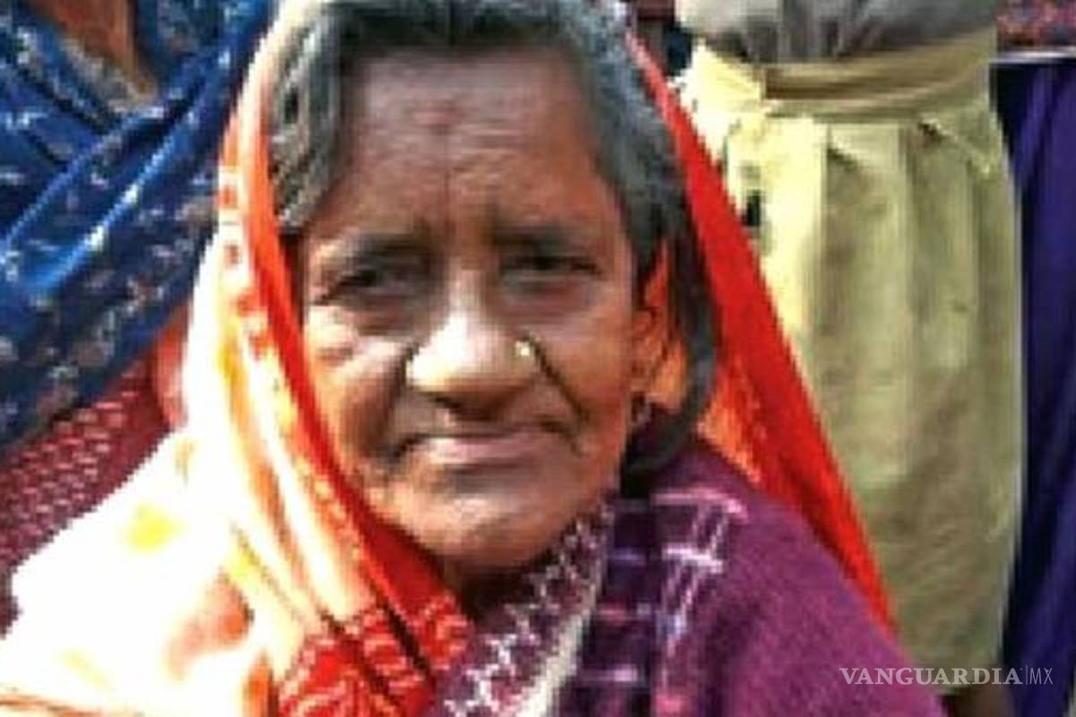 Mujer vuelve &quot;de la muerte&quot; 40 años después de ser arrojada a un río por su familia