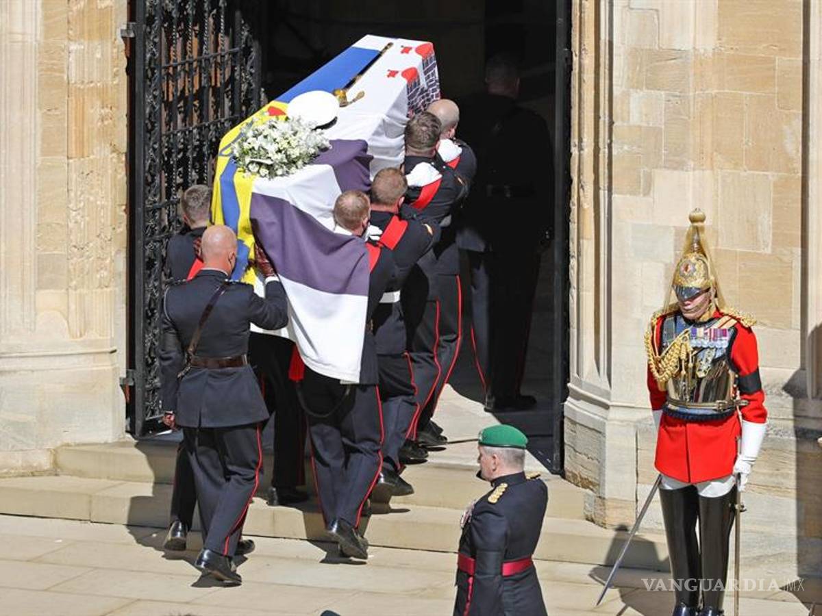 $!Así se despide la familia real británica del príncipe Felipe, esposo de la reina Isabel II