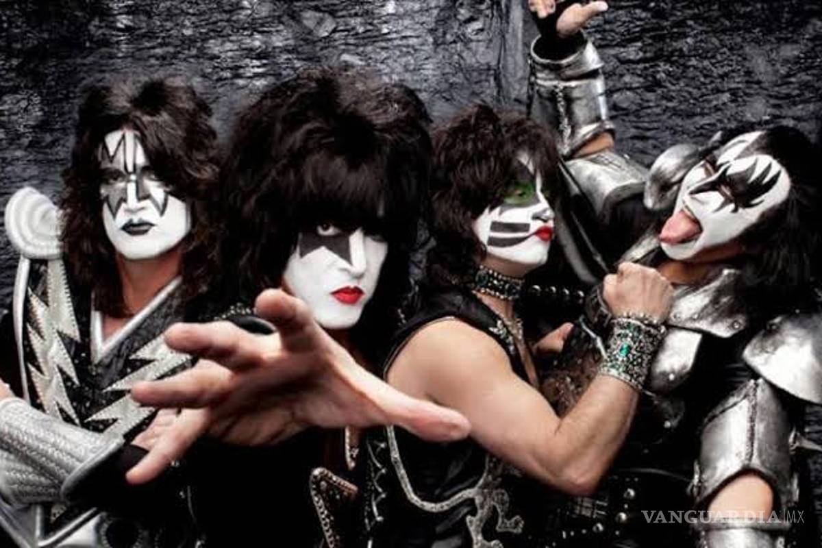 Kiss hace un alto a su gira mundial; Gene Simmons será operado