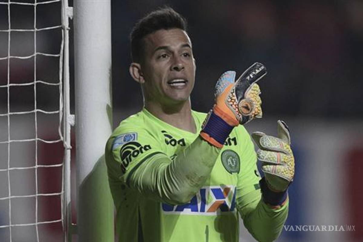 Murió Danilo, el portero que había sobrevivido al accidente del Chapecoense