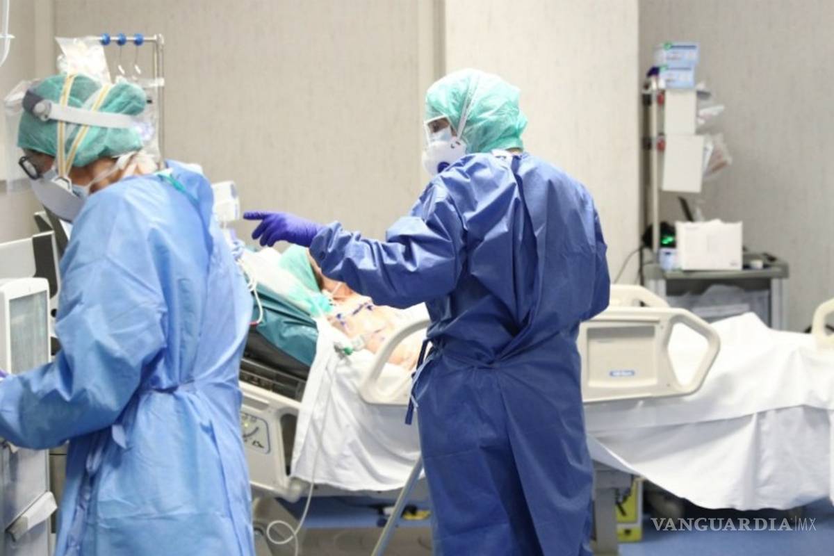 Lanza gobierno federal convocatoria para contratar a médicos y enfermeros por COVID-19