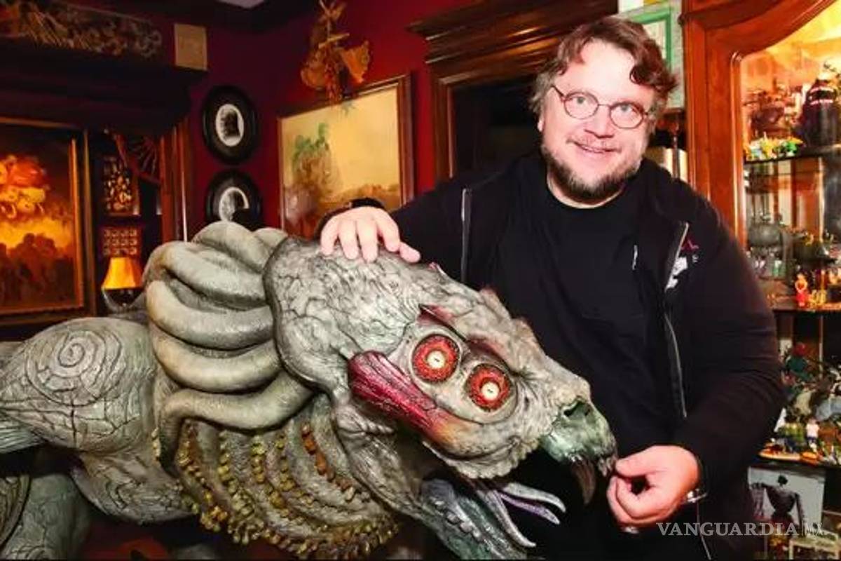 Becado por Guillermo del Toro recibe ataques en redes sociales por pedir apoyo económico