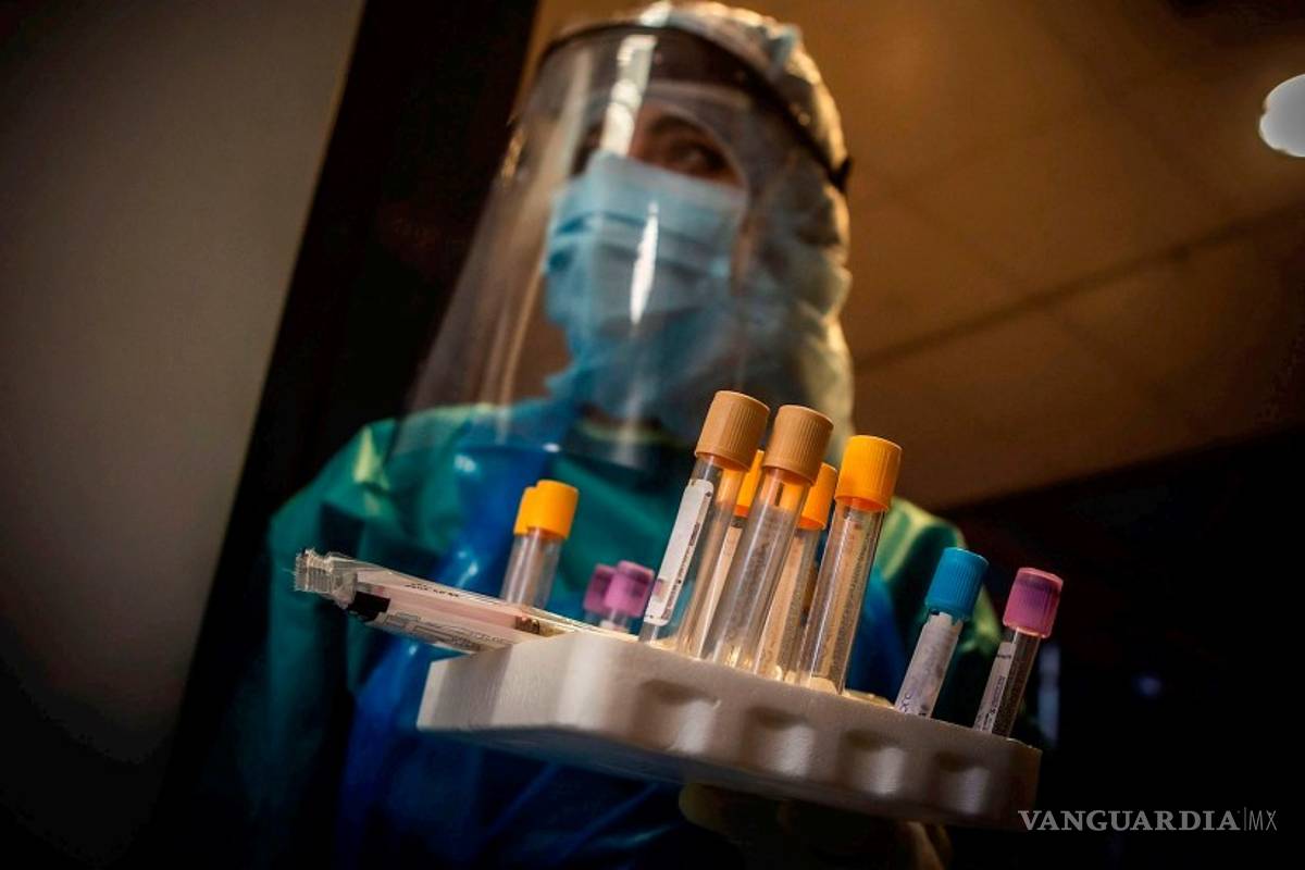 España suma 23 mil 822 muertos y 210 mil 773 casos de COVID-19