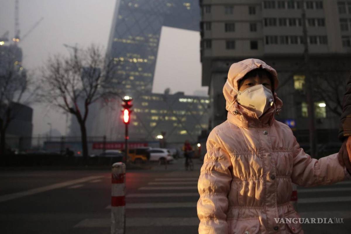 Cerrará Pekín 2 mil 500 empresas por contaminación