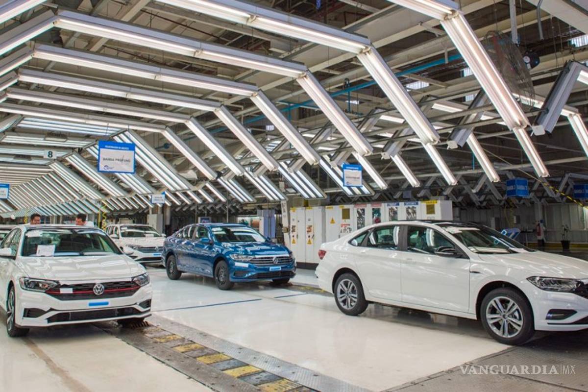 INEGI informa que venta de vehículos ligeros sufre en mayo su peor caída desde 1998