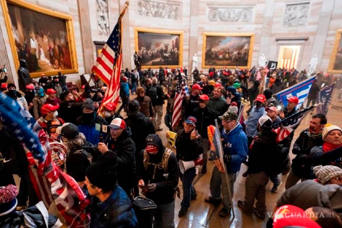 FBI descubre contacto entre personas que tomaron el Capitolio y persona cercana a Trump