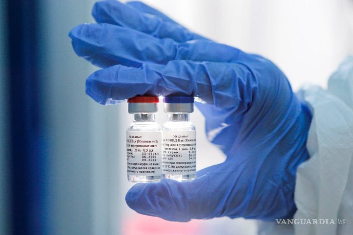 Rusia podrá vacunar contra COVID-19 entre 70 y 80 % de población en un año