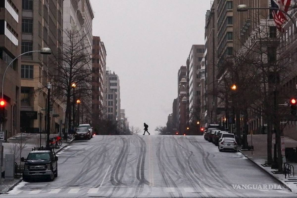 Van 47 muertos por tormenta invernal en Estados Unidos